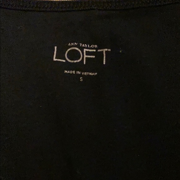 ❗️❗️3 TAGLESS ANN TAYLOR LOFT TANKS ❗️❗️ - Picture 2 of 12